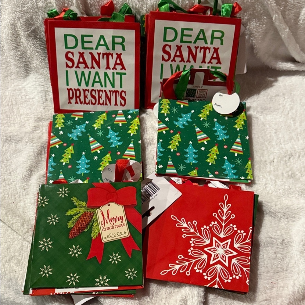 Festive Christmas Gift Bags Set